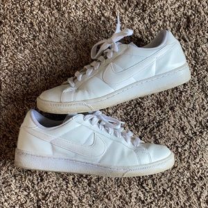 UO Nike Leather Sneaker